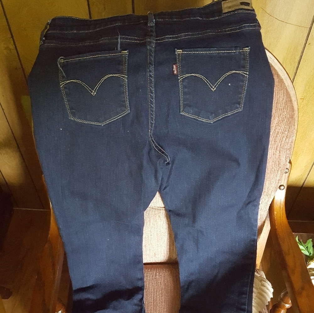 Ladies Levi jeans